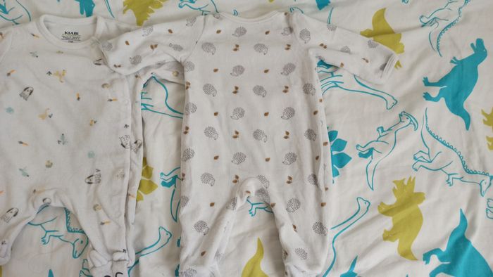 Lot Pyjama 1 mois - photo numéro 4