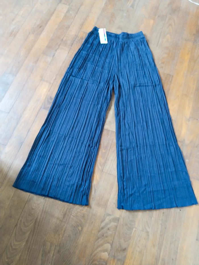 🚨 Liquidation 🚨 pantalon plissé fluide jambes larges femme taille 36 38 40 42 44 46 - photo numéro 3