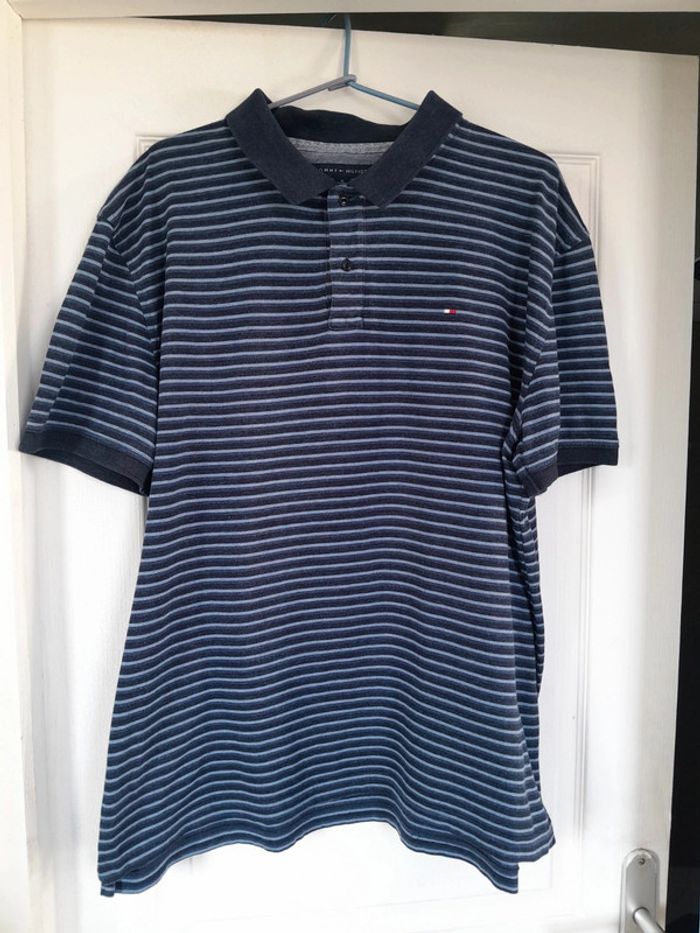 Très beau polo rayé tommy hilfiger custom fit Taille XL