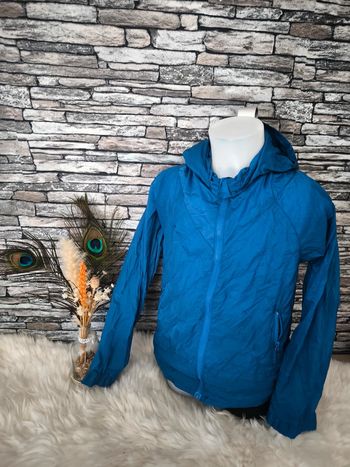 💙 Superbe kway léger bleu électrique de chez Orchestra en 8 ans 💙