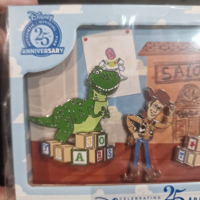 Set de pins Disney Toy Story — Édition limitée 30 ans — Neuf sous blister - photo numéro 5