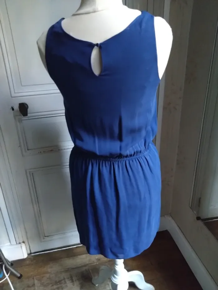 Robe d'été Ekyog T36 – bleue dentelle, soie 100%, chic - photo numéro 4