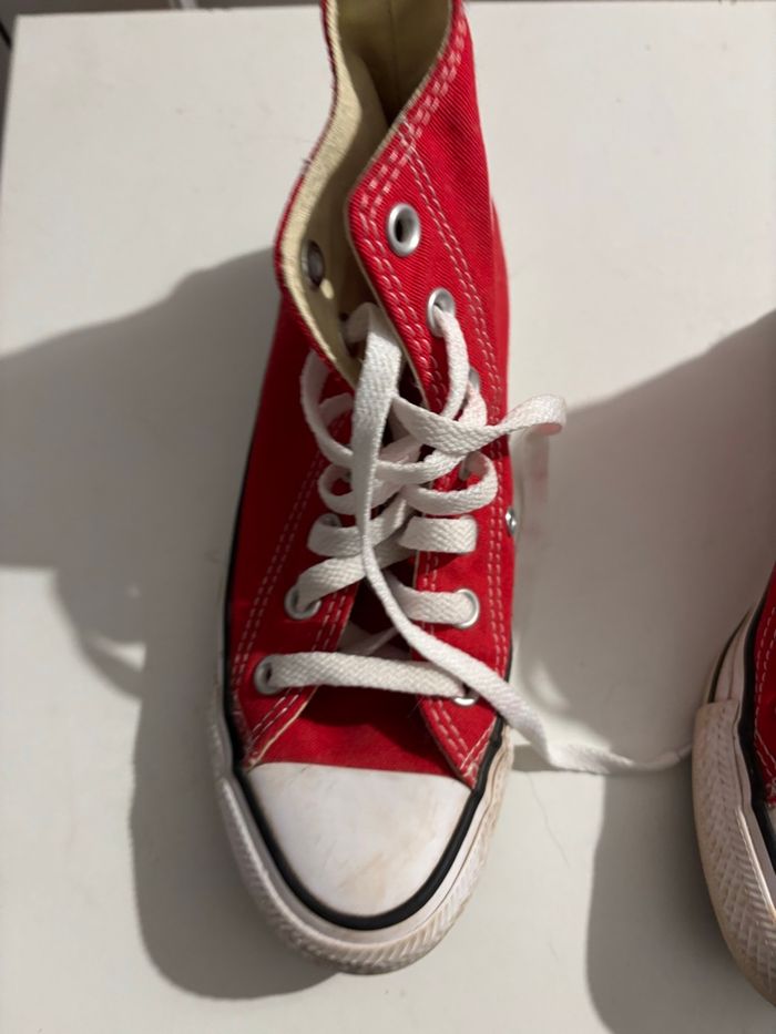 Converses rouges taille 36 - photo numéro 2