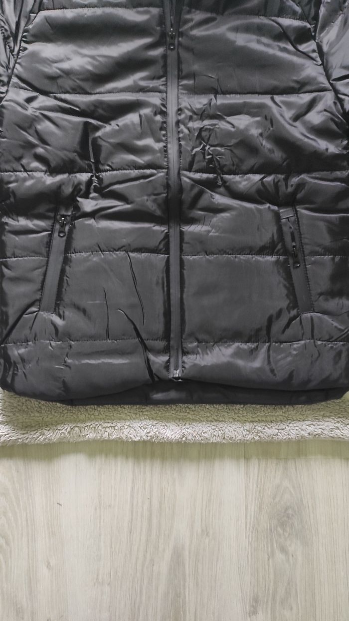 🧥 Doudoune noire neuve Taille M - photo numéro 4