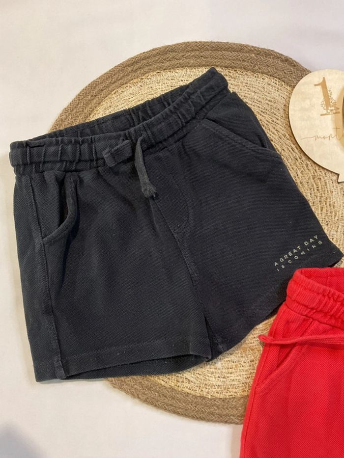 Lot 2 short garçon Zara - photo numéro 3