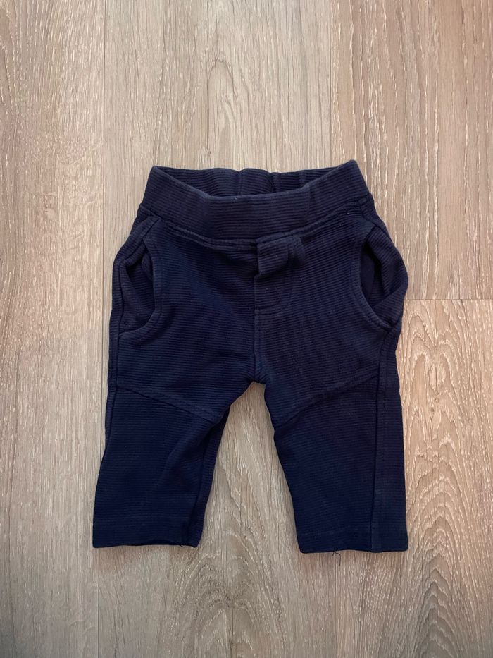 Lot pantalons bébé 3 mois - photo numéro 2