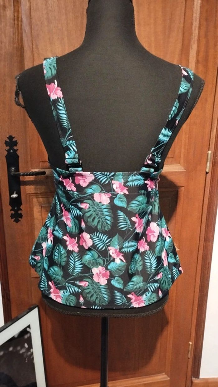 Haut maillot de bain - photo numéro 4