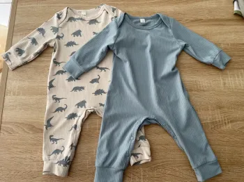 Lot 2 pyjama bébé