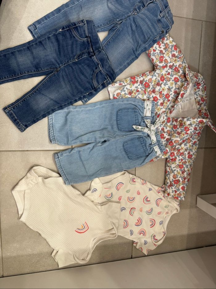 Lot vêtement 9 mois fille