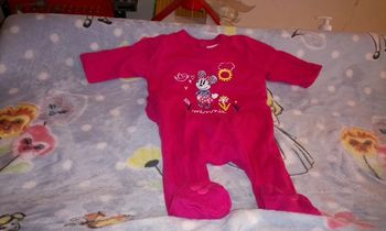Pyjama Disney minnie 3 mois neuf