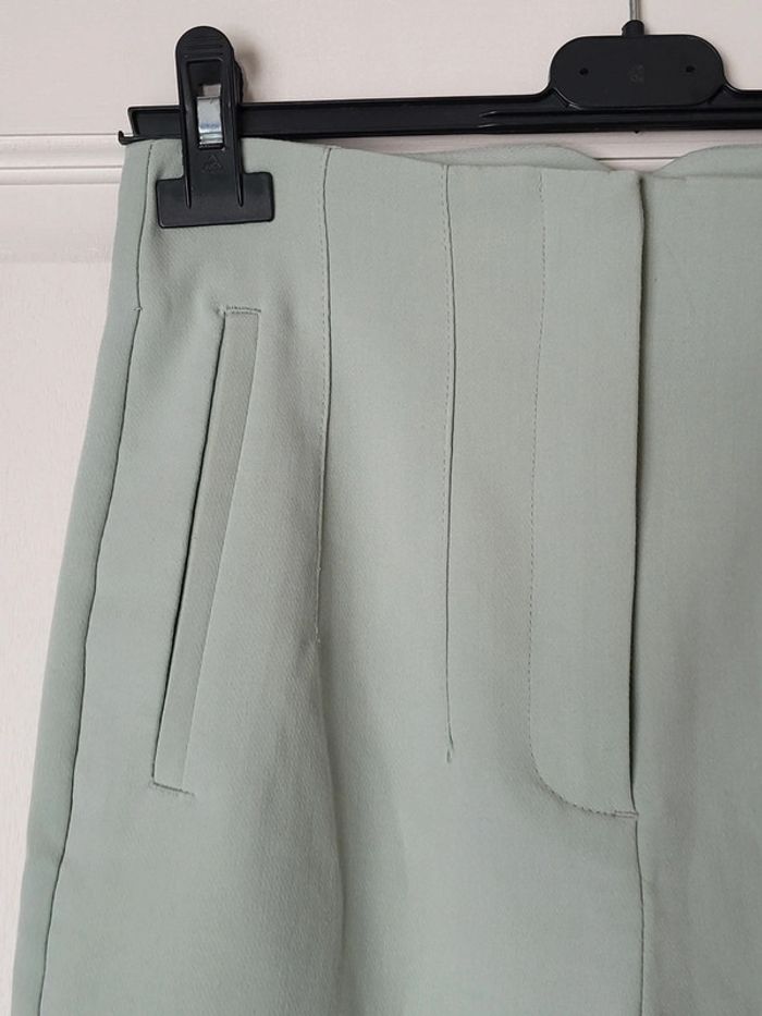 Joli pantalon style tailleur vert d'eau Zara - photo numéro 4