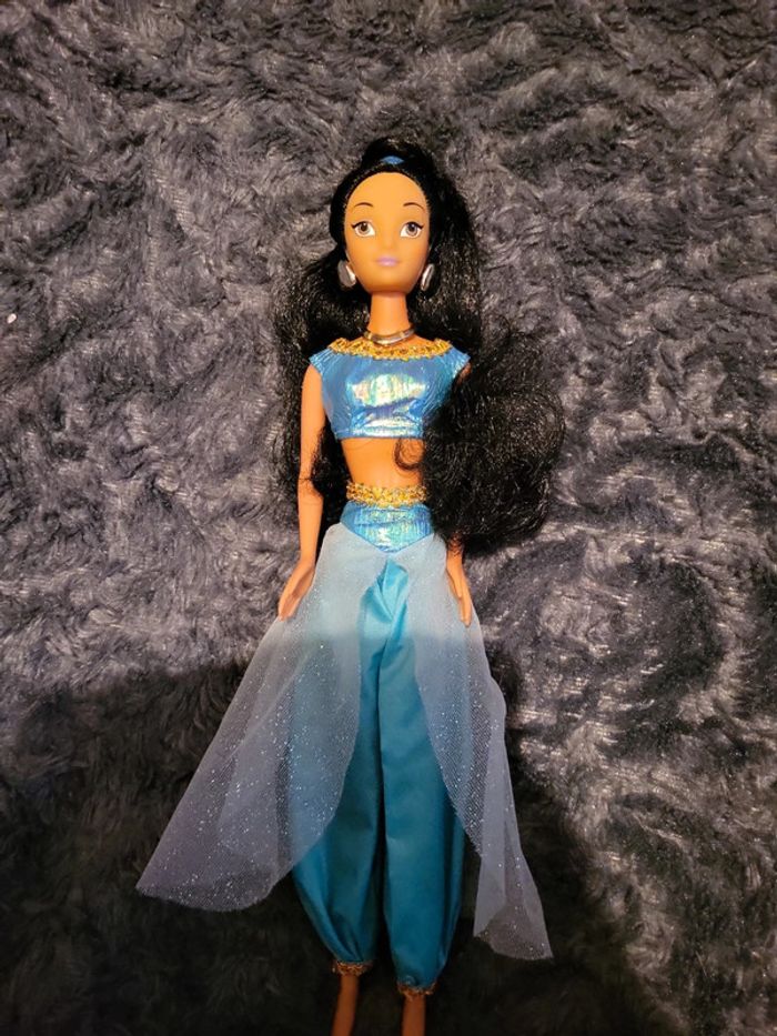 Poupée disney princesse jasmine Achat occasion Poupées Simba