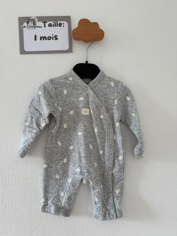 Pyjama / dors bien / grenouillère - taille 1 mois 🌼