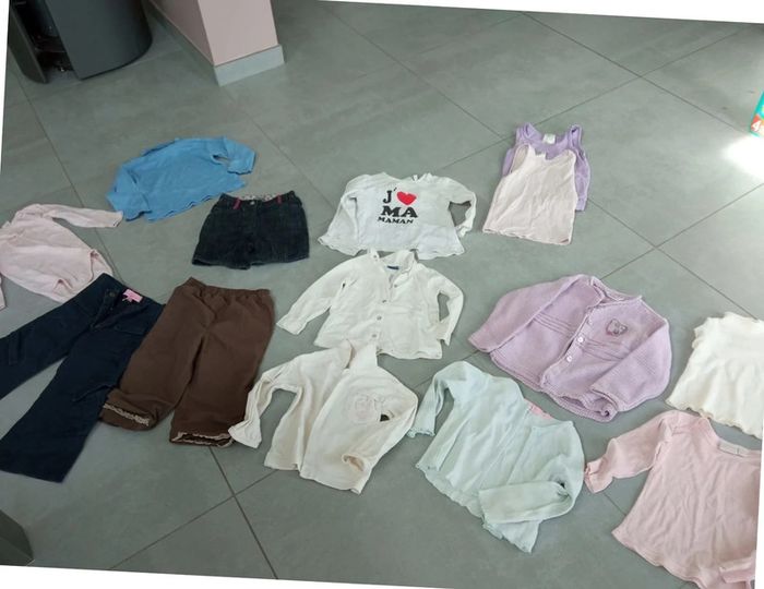 Lot 14 pièces 2 ans fille