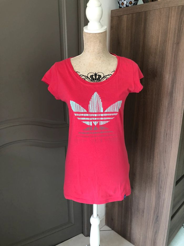 Tee-shirts taille 40 Adidas rose impeccable