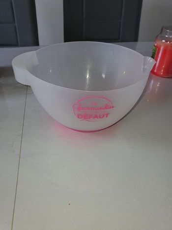 Bol doseur antidérapant