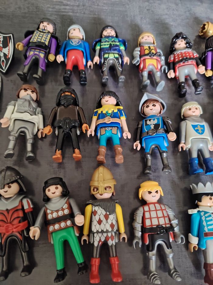 Gros lot playmobil chevaliers - photo numéro 4