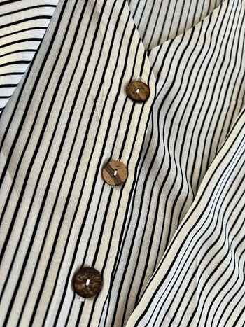 Blouse à rayure noir et blanche