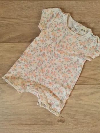 Combishort fleuri 3 mois
