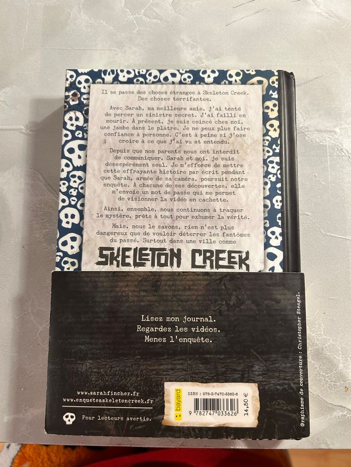 Livre Skeleton Creek – Tome 1 de Patrick Carman - photo numéro 2