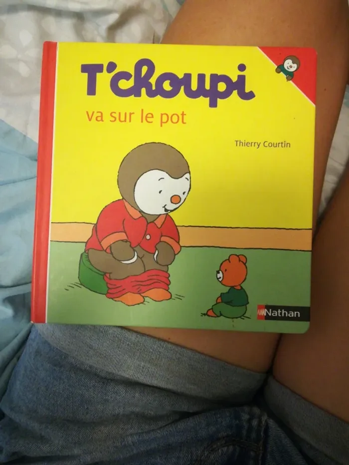 Tchoupi va sur le pot