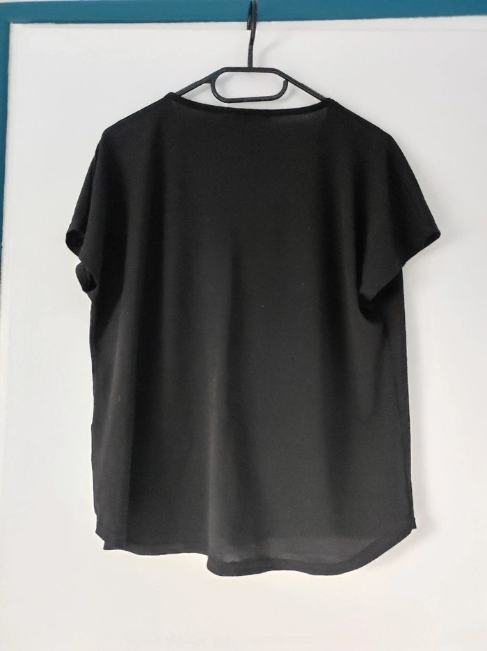 T-shirt col zip noir taille M - photo numéro 2