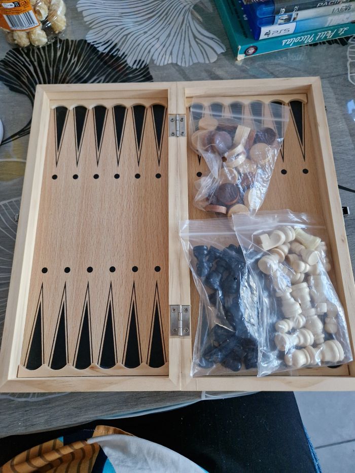 Jeu de dames et backgammon - photo numéro 4