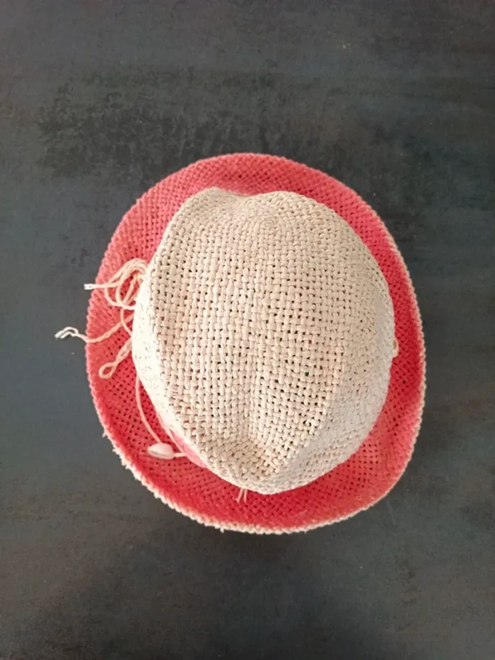 Chapeau fille Kiabi 55/56 cm - photo numéro 2