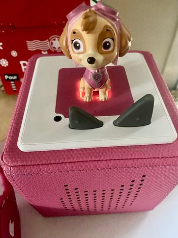 Toniebox rose + casque tonie 