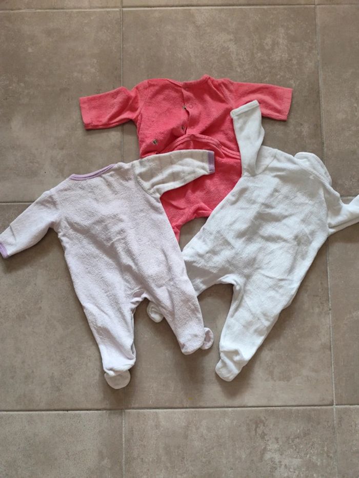 Lot 3 pijamas 1 mois - photo numéro 8