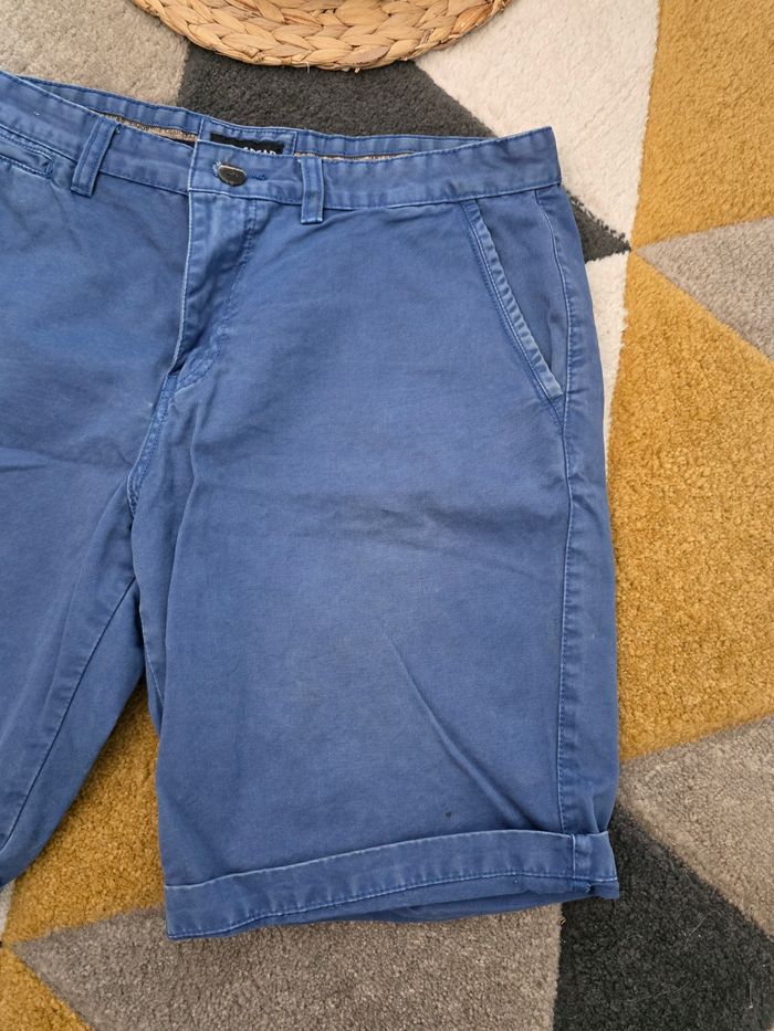Short bleu homme Pull & bear taille 44 - photo numéro 2