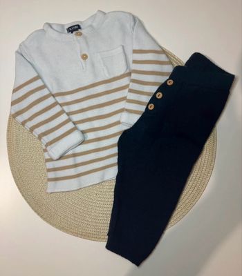 Lot de vêtements, taille neuf mois de la marque Kiabi