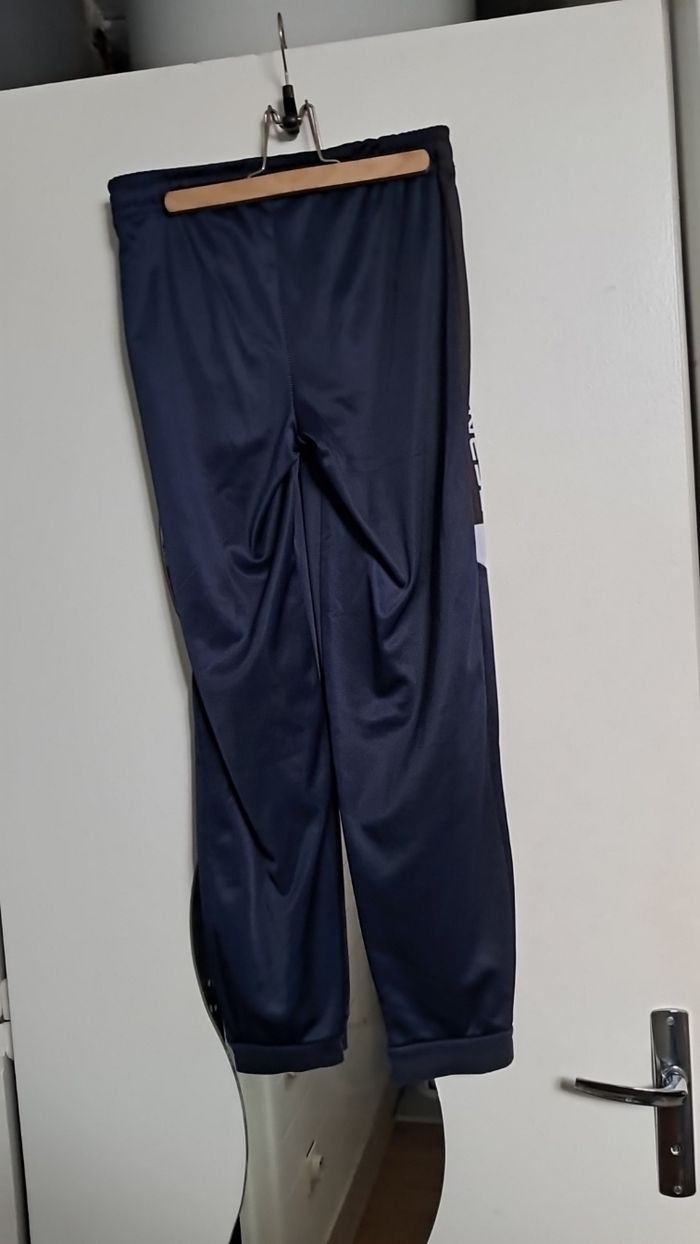 Jogging airness taille 12 ans - photo numéro 2