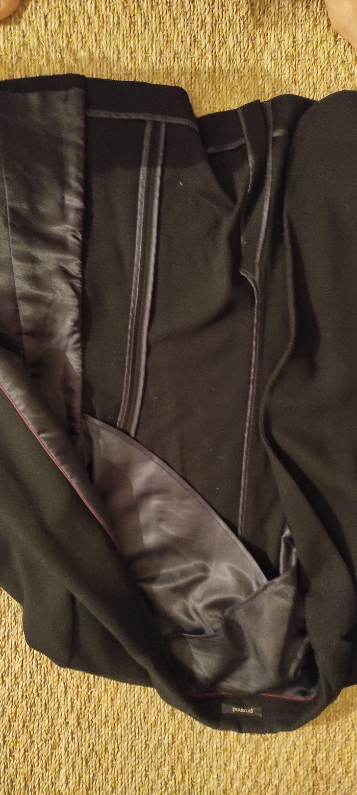 Veste noire - photo numéro 2