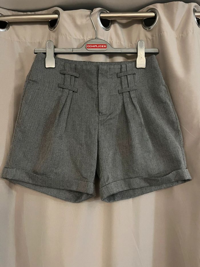 Short femme