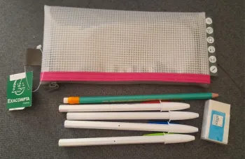 Trousse et fournitures