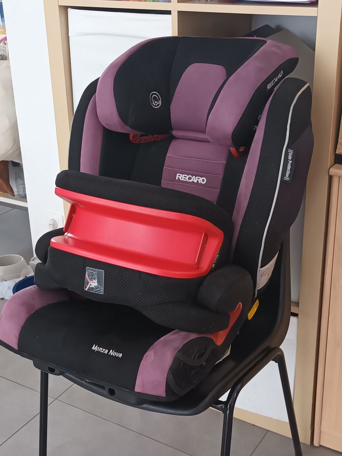 Siège auto Recaro groupe 1/2/2 et bouclier - photo numéro 2