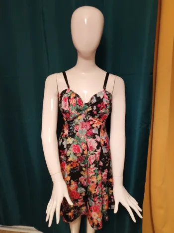 Robe d'été fleurie taille 36
