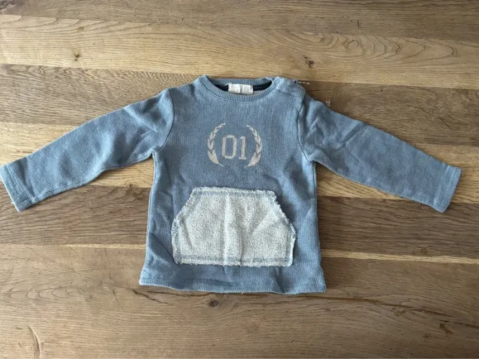 Pull bleu clair