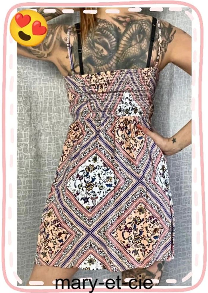 SOLDÉ - Robe d’été à fines bretelles taille 38 - H&M - photo numéro 3
