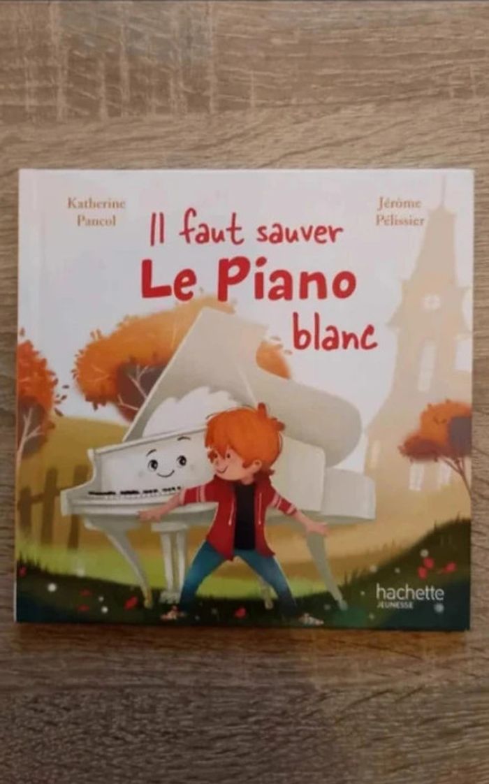 livre mc donald il faut sauver le piano blanc Très bon état