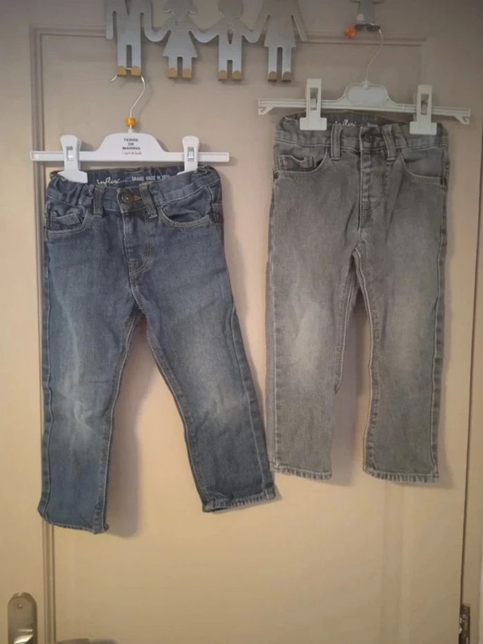 Lot 2 jeans 2 ans