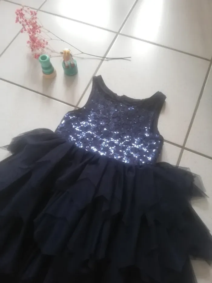 Jolie robe enfant - photo numéro 2