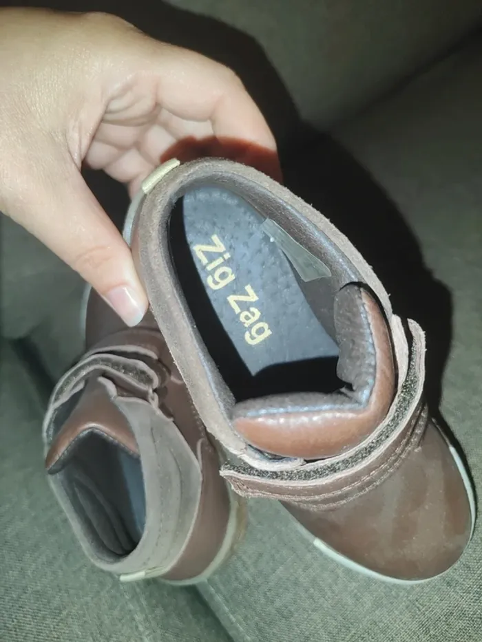 Belles chaussures en cuir marron taille 29 - photo numéro 4