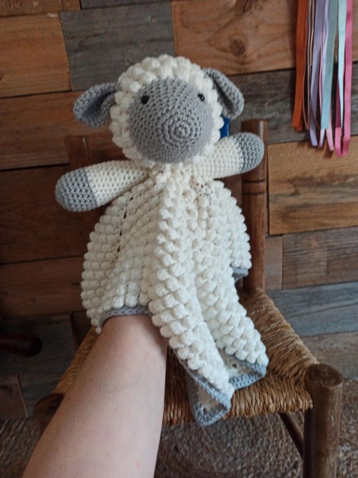 Doudou mouton fait main tbe - photo numéro 4