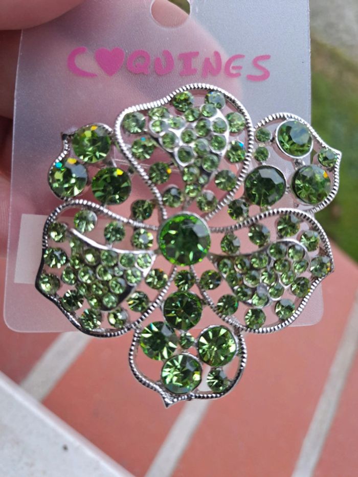 Broche fleur vette - photo numéro 2