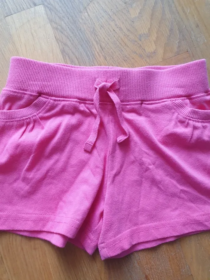 Short 4 ans - photo numéro 2