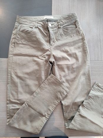 Pantalon slim kaki