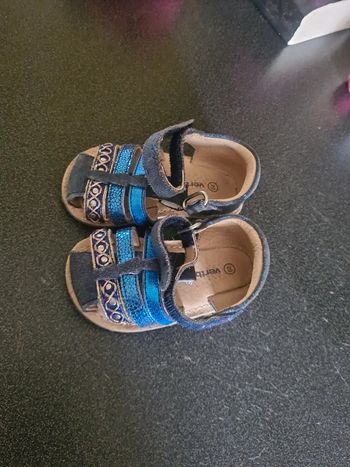 Sandales pointure 20