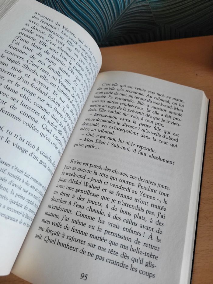 Livre autobiographie "Moi Nojoud, 10 ans, divorcée" - photo numéro 5